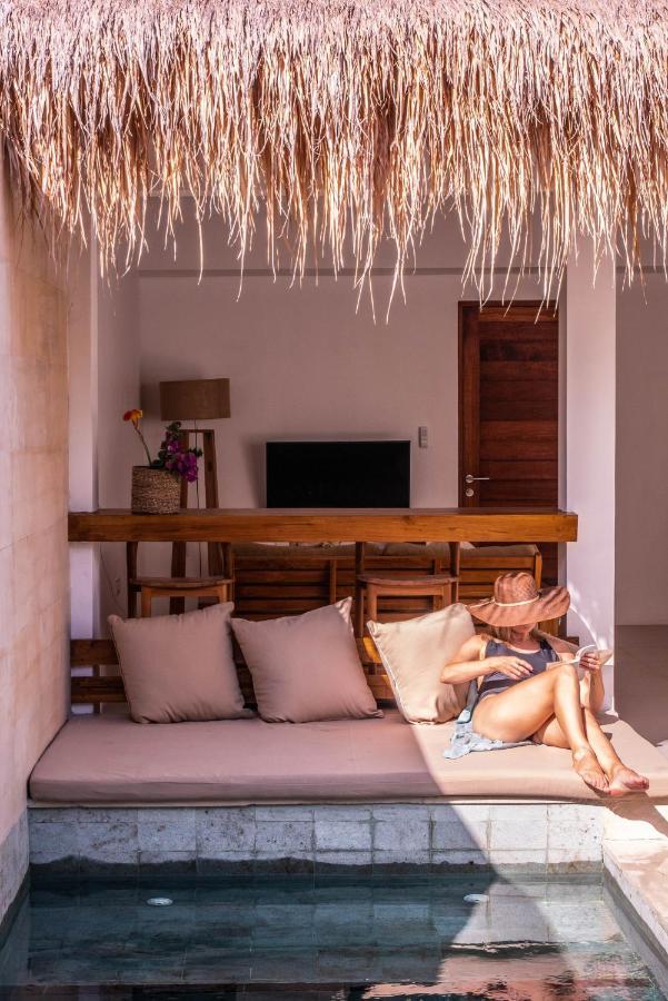 Palm Merah Villas - Private Pool (Adults Only) Селонг-Беланак Экстерьер фото